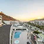 Apartamentos Altair