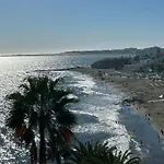 Sobre El Mar Con Vistas A Las Dunas De Maspalomas