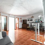 Artenara Mountain Lodge / Cave 1