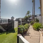 Makai Bungalows