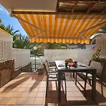 Stylish And Comfortable Duplex Apartment Near Swimming Pool
