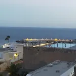 Entre El Cielo Y El Mar. Puerto Rico..