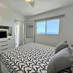 Colina Sea View