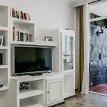 Stylish City Retreat Las Palmas