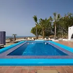 Villa, Sea Views, Pool Sauna, Jacuzzi,Gas Bbq