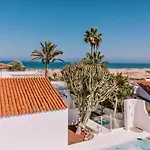 Sierra Del Mar