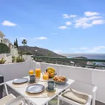 Corona Rosa Ocean View