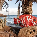 Home2Book Seafront Haven With Views, Arinaga