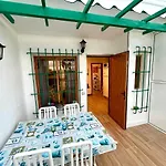 Apartment With Fantastic Views Close To The Beach