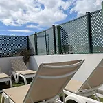 Burrero Beach Stay - Sunshine