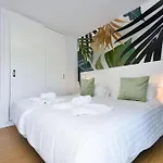 Palm Suites
