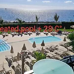 Oceanfront Deluxe-45M,Heated Pools,2Aircondition, 2Tv-65\