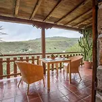 Casa Oronado