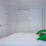 New And Nice Near To The Beach
