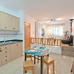 Apartamento La casa de la Playa con wifi y 3 dormitorios