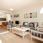 Flatguest Pr Beach - Terrace + Garden + 24H