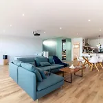 Flatguest Ansite + Deluxe + Panoramic Views + Fast Wifi