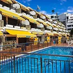 Apartamentos Sirena