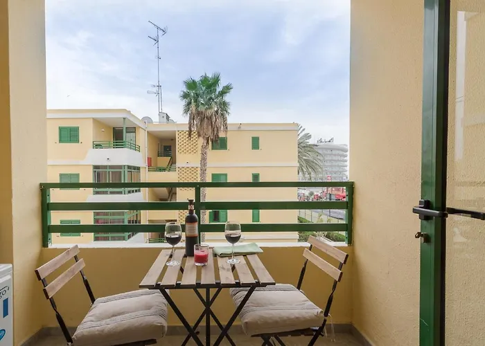 Las Olas Luxury Aparment