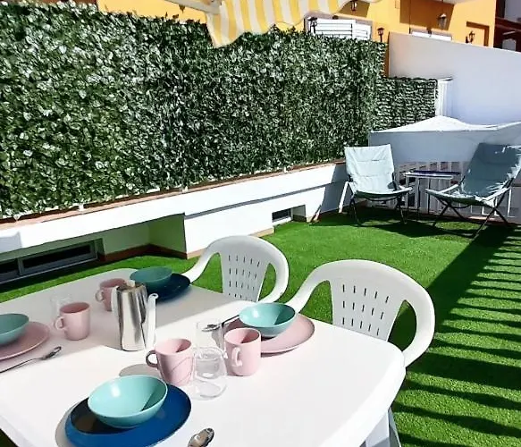 Apartamento con terraza privada y parking gratuito en Arguineguin