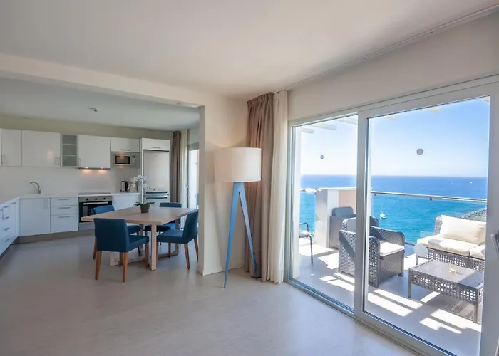 Luxury Penthouse, Panoramic Sea View
