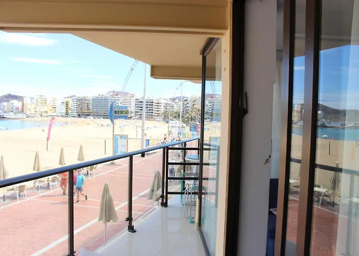 Lord Nelson Las Canteras 2