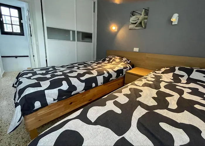 Las Fresas Apartments