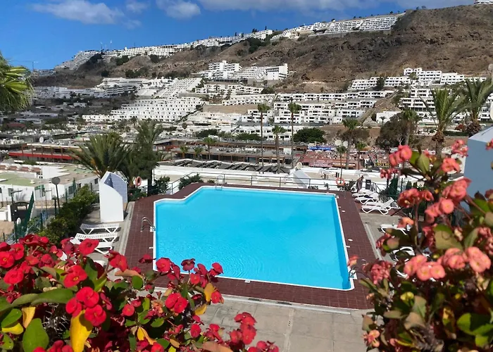 Stylish And Comfortable Duplex Apartment Near Swimming Pool