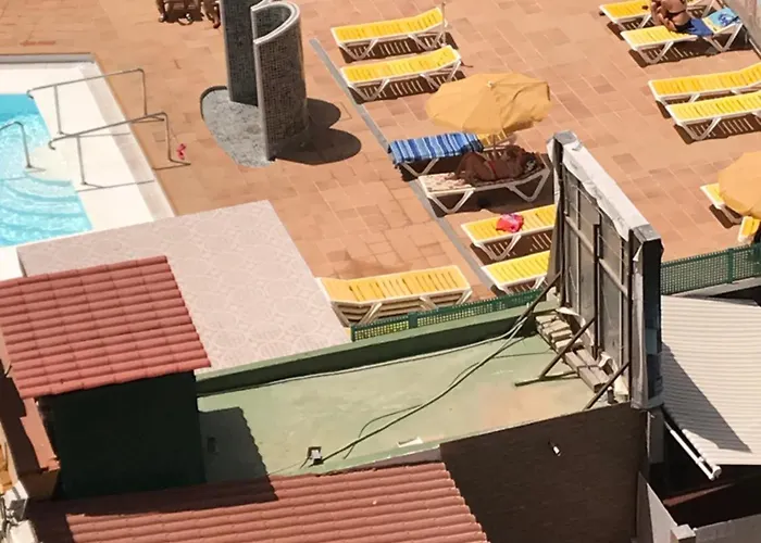 Yumbo Beach Apartment 2 With High Speed Free Internet