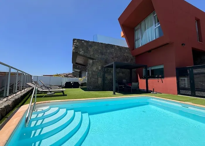 Green 14 Ocean View Retreat By Ten Properties