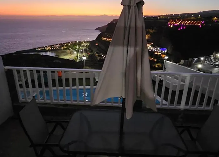 Puerto Rico, Balkon Amadores, Top Sea And Tenerife View