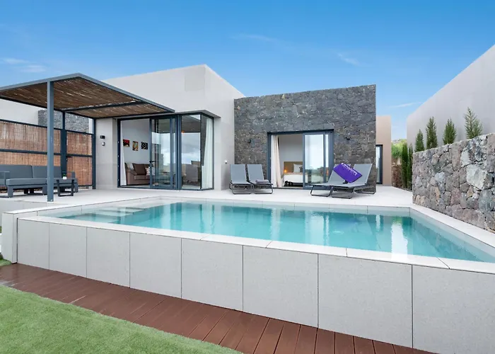 Yucas Villa 14