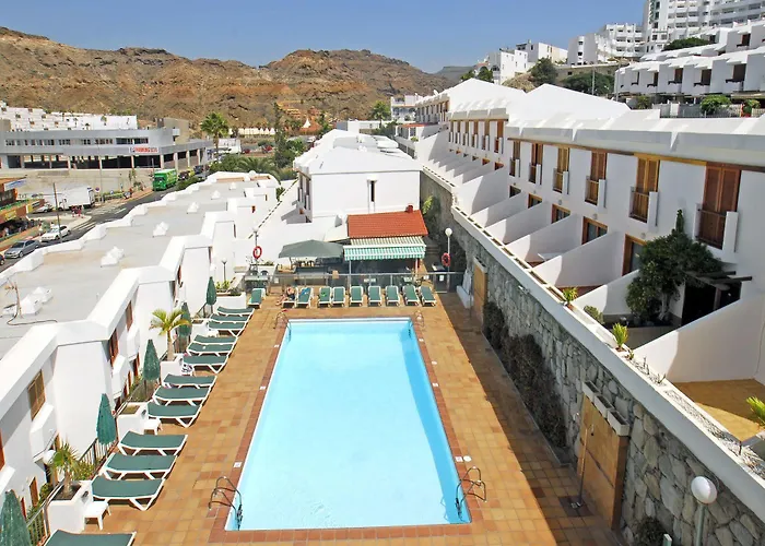 Apartamentos Montecarlo