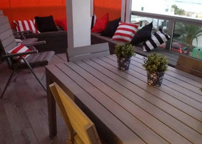 Apartamento En Playa De Las Burras
