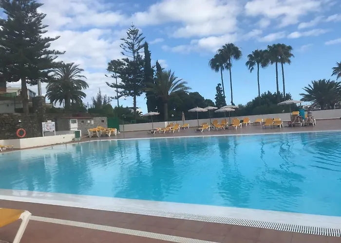 Monte Rojo Terrace