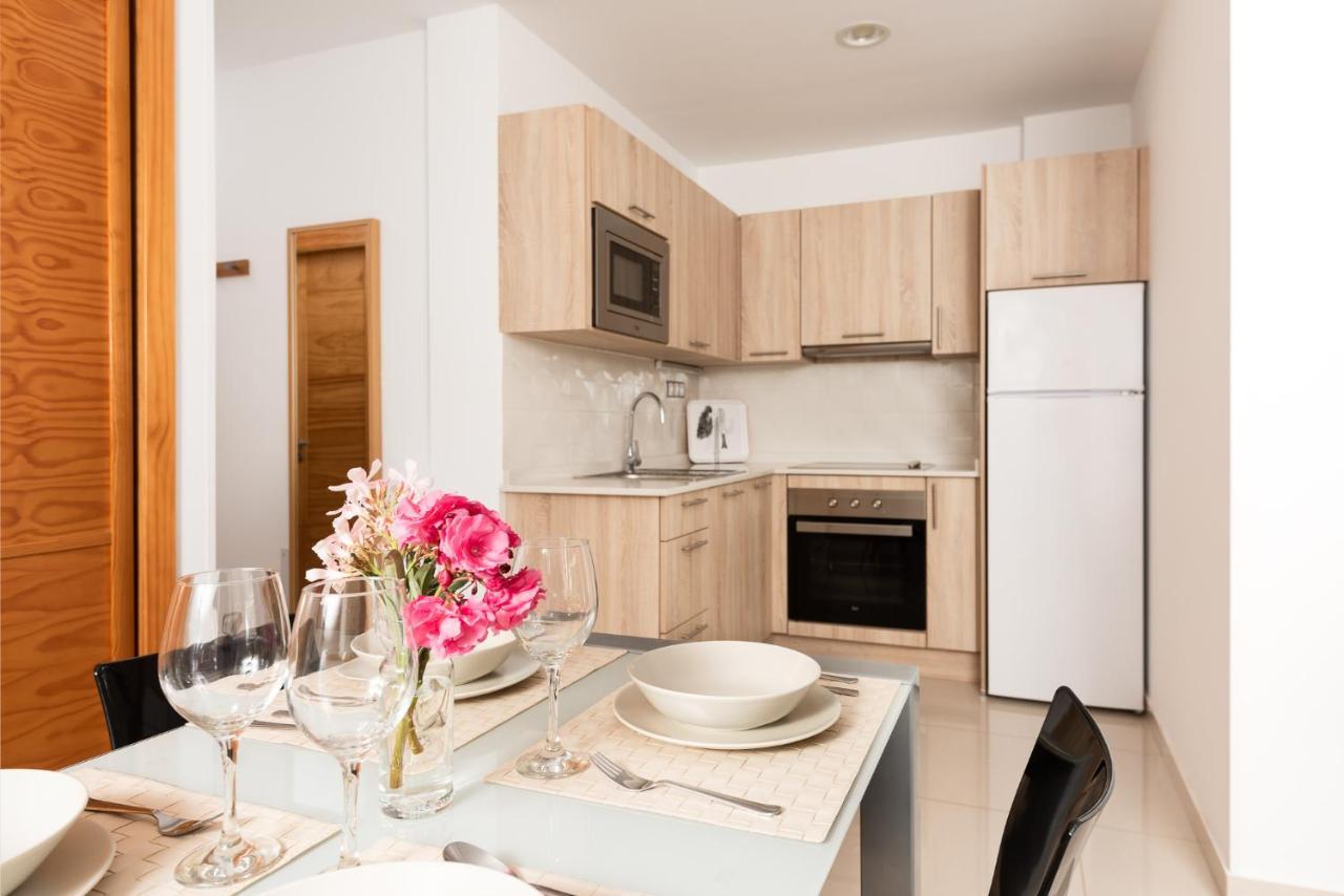 Las Palmeras Apartment *