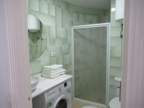 Loft En Playa Canteras-vista Mar Con Wifi
