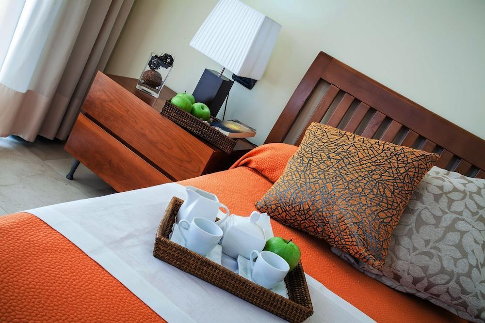 Mirador Del Mar Villas Hotel *