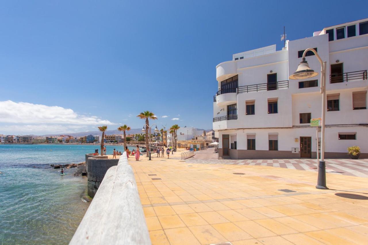 Apartamento Colors, Tu Casa En La Playa Arinaga