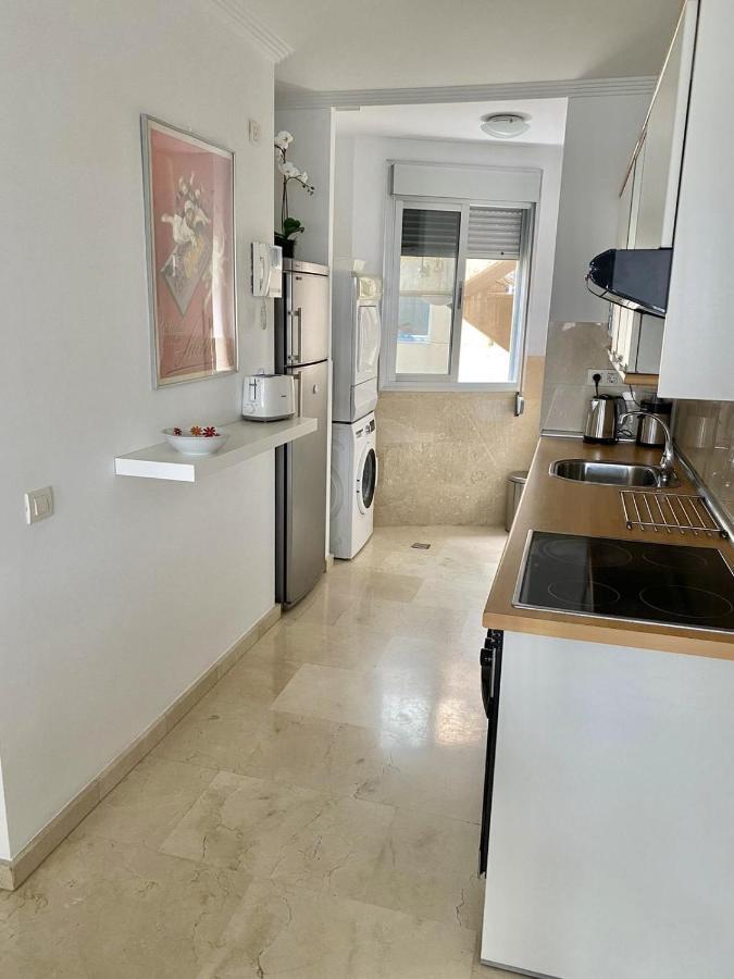 Homeforguest Next To Canteras With Free Parking