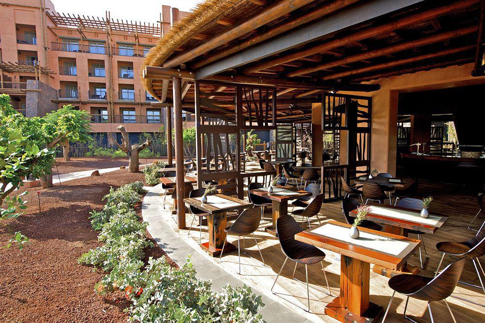 Lopesan Baobab Hotel
