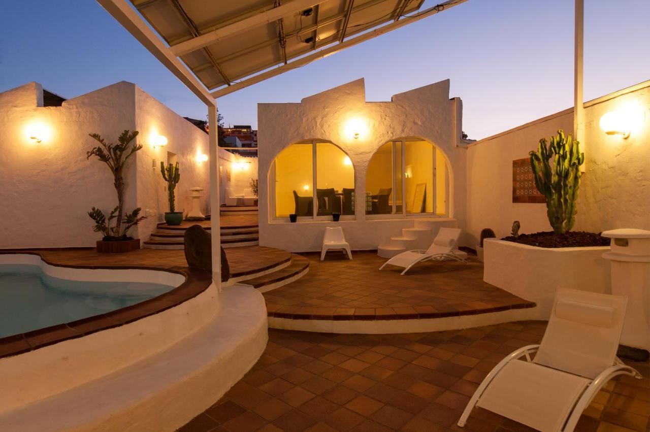 Terrace On The Vakantiehuis Playa Del Hombre