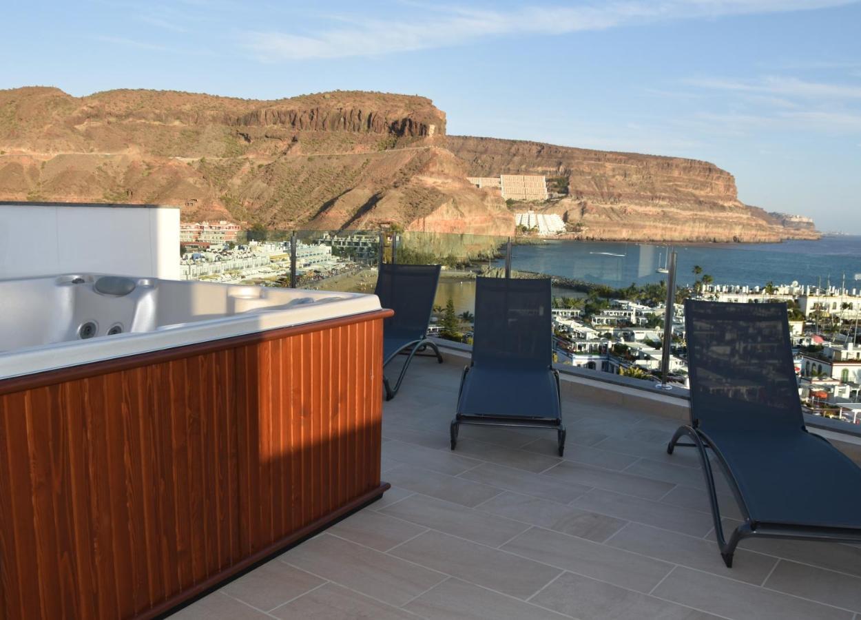 Sunset Apartment *