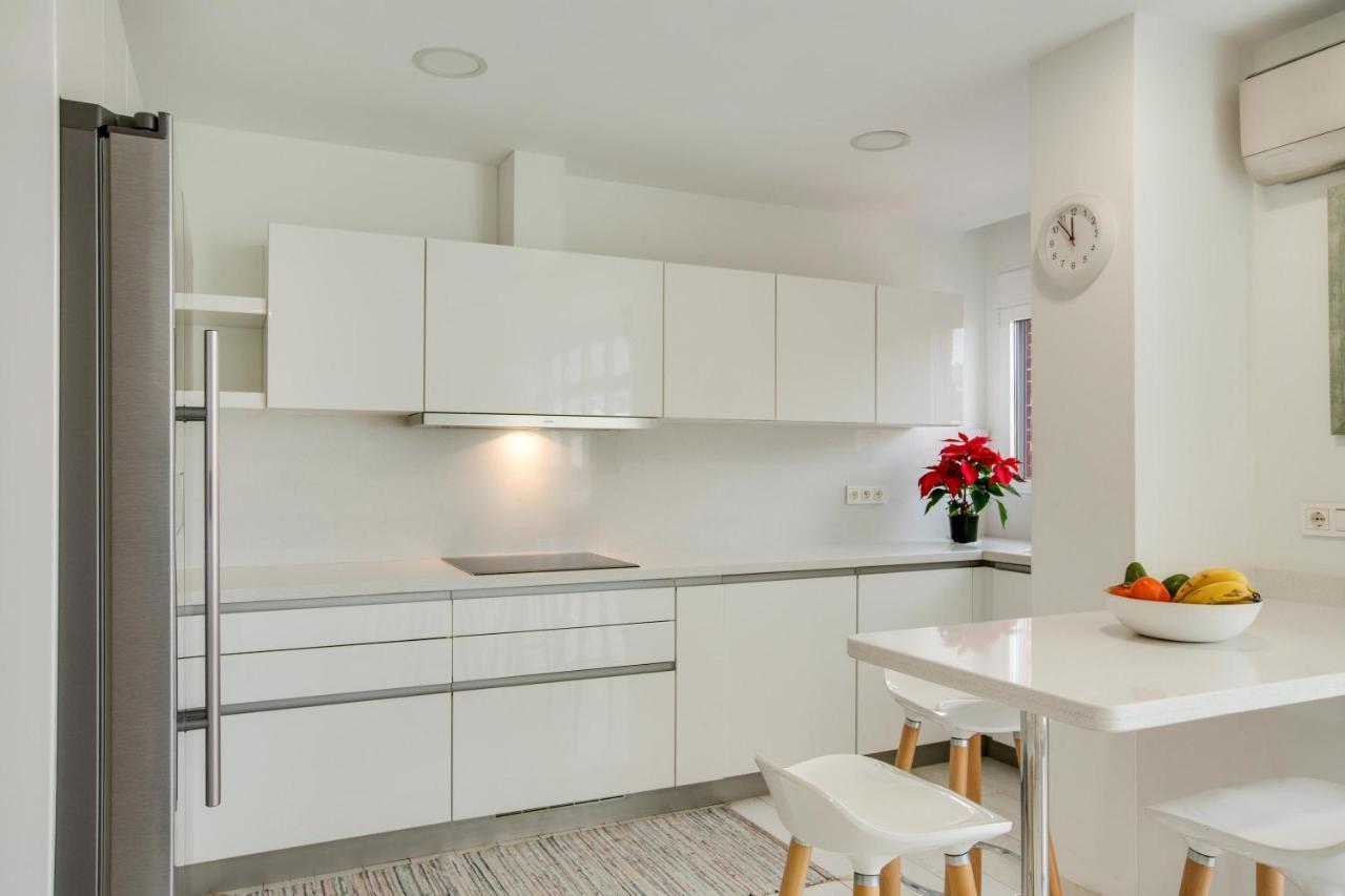 Fantastico Cerca Playa Apartment *