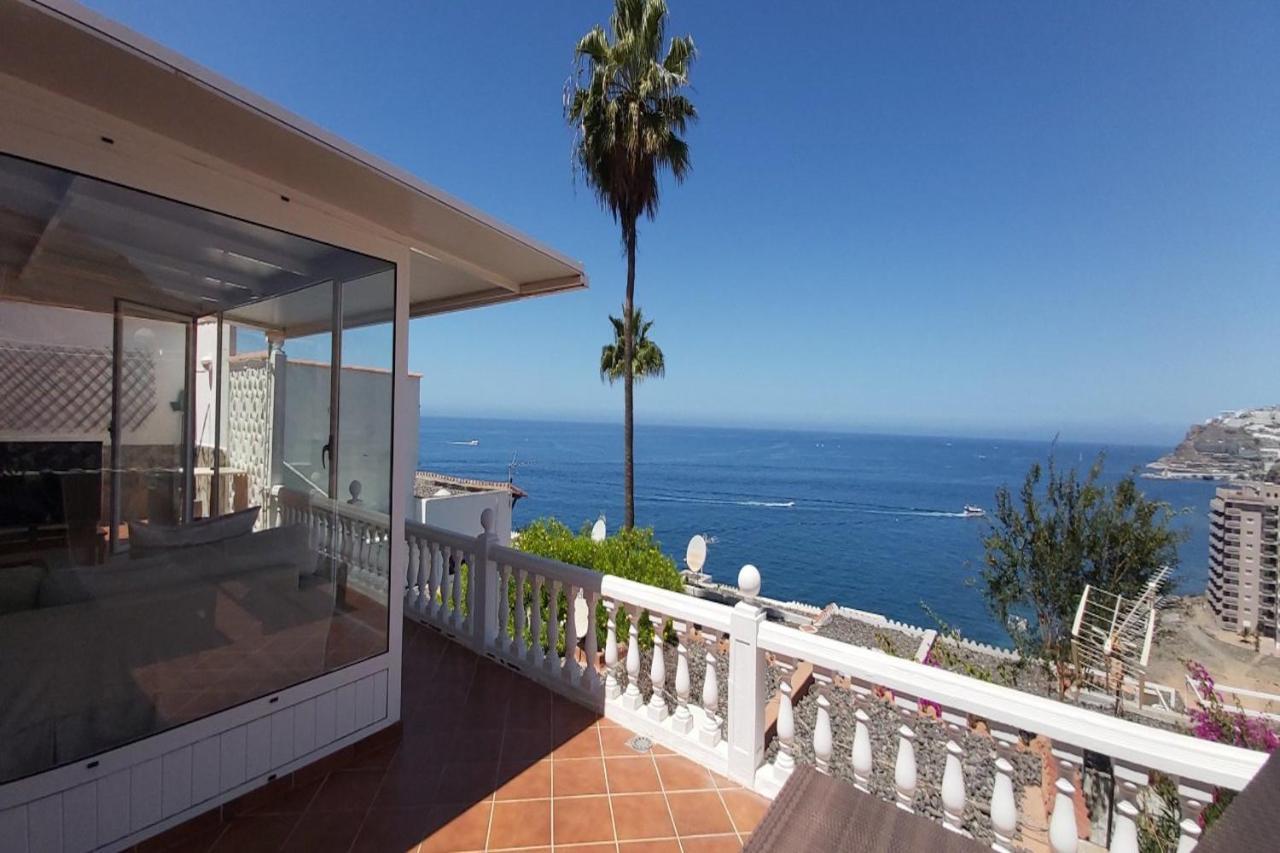 Sunset Balcony With Ocean Views Ferienhaus Mogán