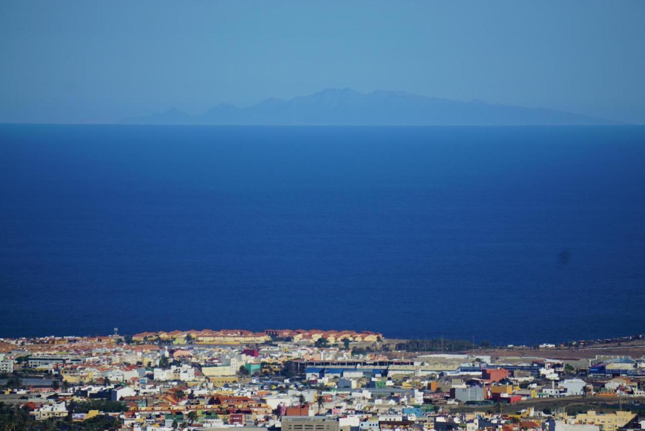 Pedro's House With Fantastic Views Vakantiehuis Telde