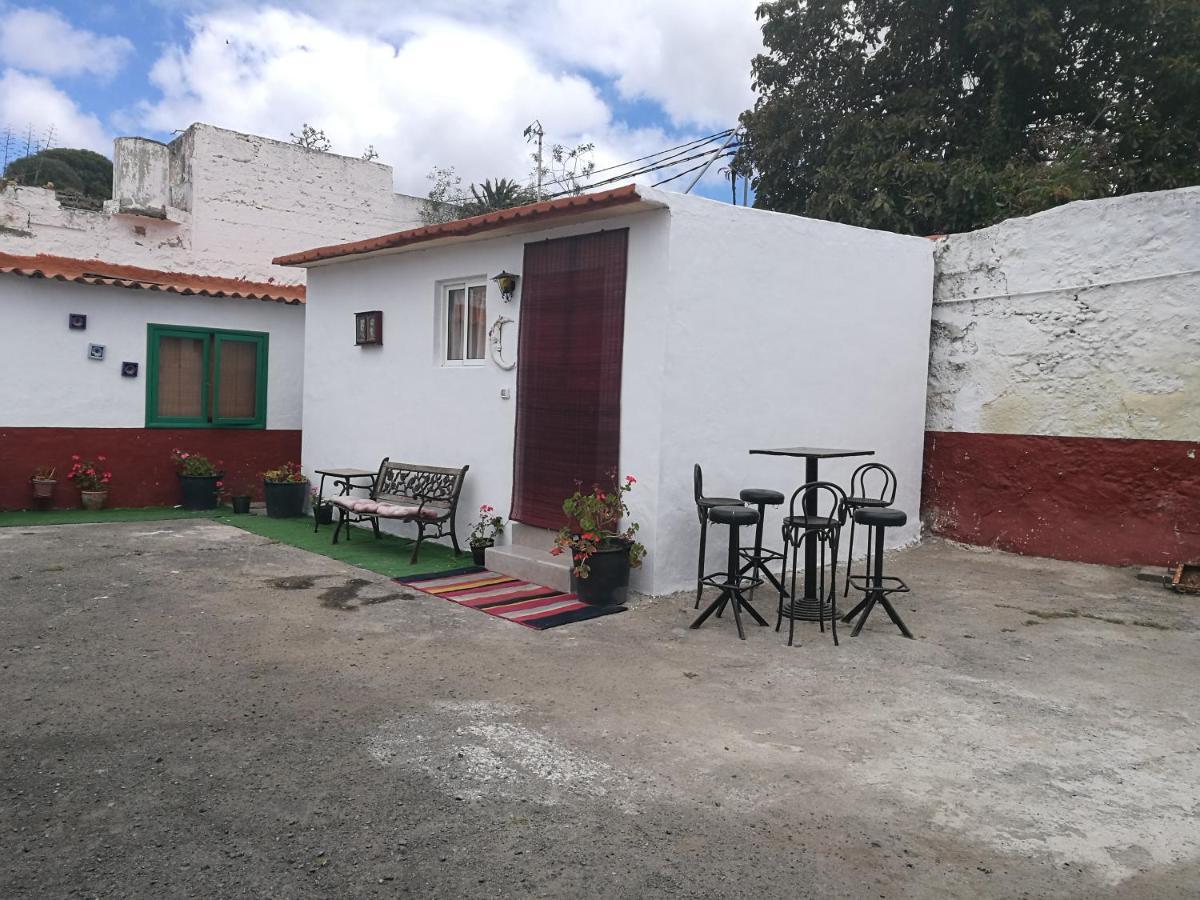 Privatunterkunft Residencia Conejos - Bike & Motorbike *