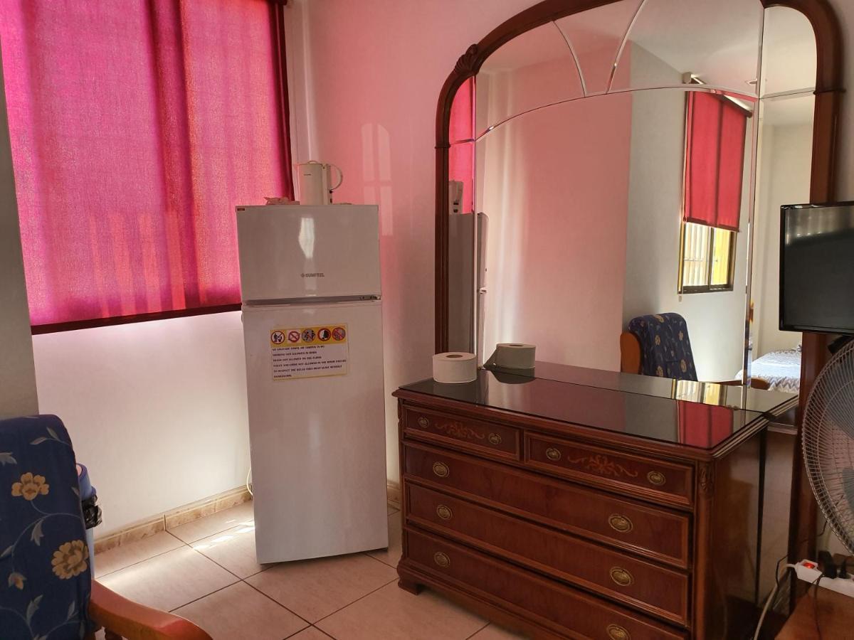 Doramas Private Shared Toilet 3*