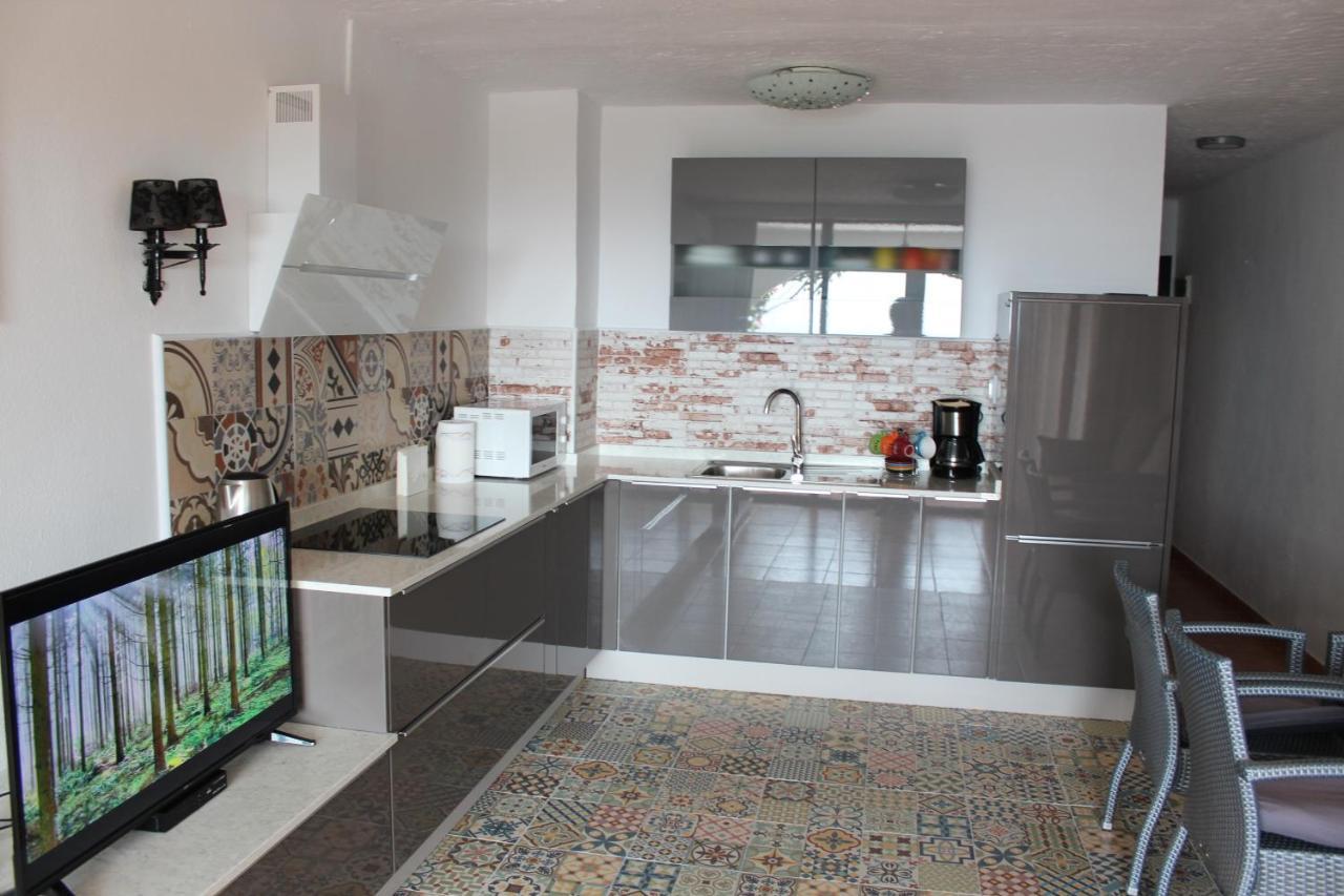 Casa Blanca - Sea View - First Line Playa del Ingles (Gran Canaria)