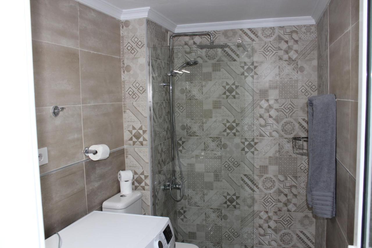 Casa Blanca - Sea View - First Line Apartment *